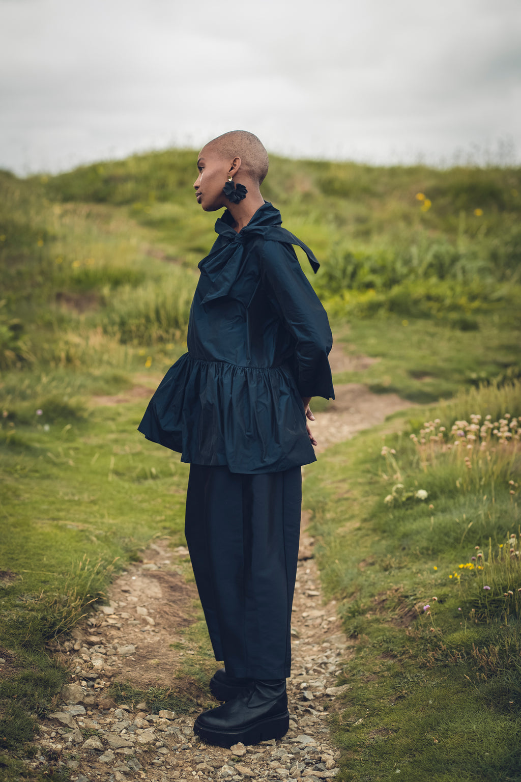 Tide Barrel Leg Trousers Taffeta