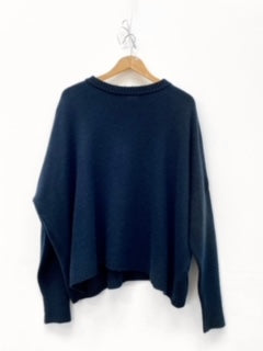 Wren round neck